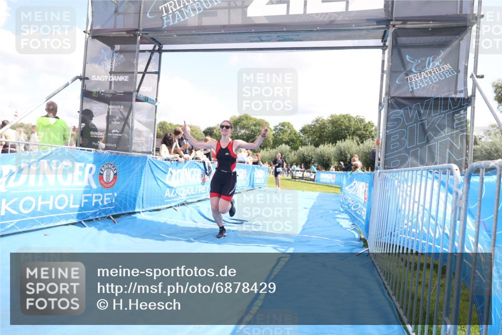 25.08.2024 - Elbe Triathlon Hamburg H.Heesch http://msf.ph/oto/6878429 25.08.2024 12:11:18 Ziel 539, 1688 meine-sportfotos.de