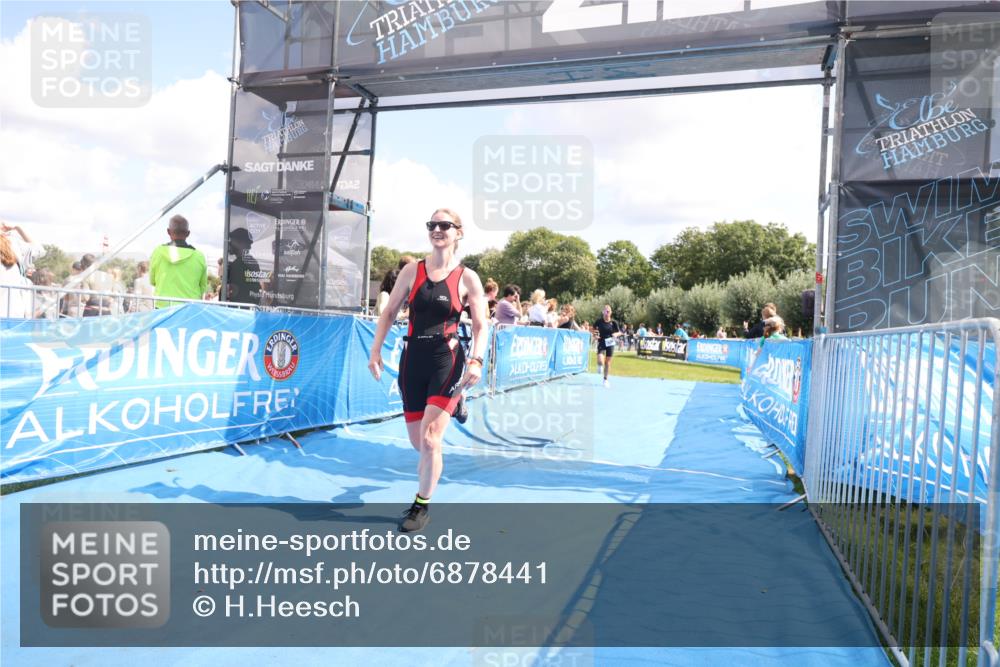 25.08.2024 - Elbe Triathlon Hamburg H.Heesch http://msf.ph/oto/6878441 25.08.2024 12:11:18 Ziel 539, 1688 meine-sportfotos.de