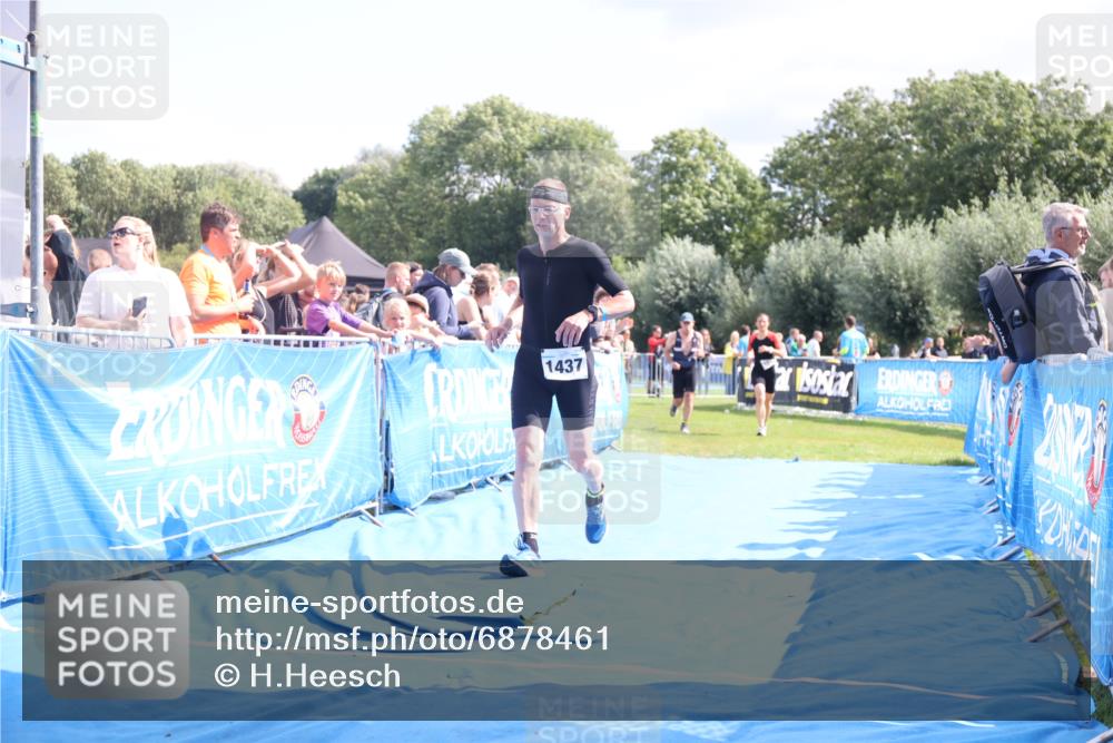 25.08.2024 - Elbe Triathlon Hamburg H.Heesch http://msf.ph/oto/6878461 25.08.2024 11:48:41 Ziel 307, 712, 1437, 1448, 1473, 1555 meine-sportfotos.de