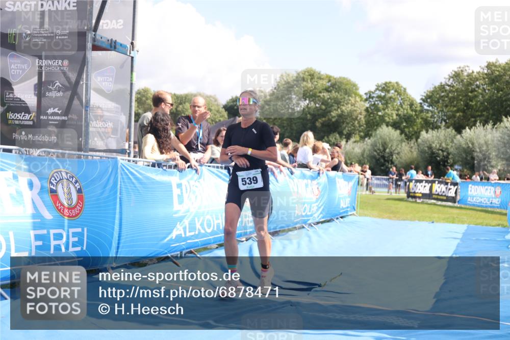 25.08.2024 - Elbe Triathlon Hamburg H.Heesch http://msf.ph/oto/6878471 25.08.2024 12:11:21 Ziel 539, 1688 meine-sportfotos.de
