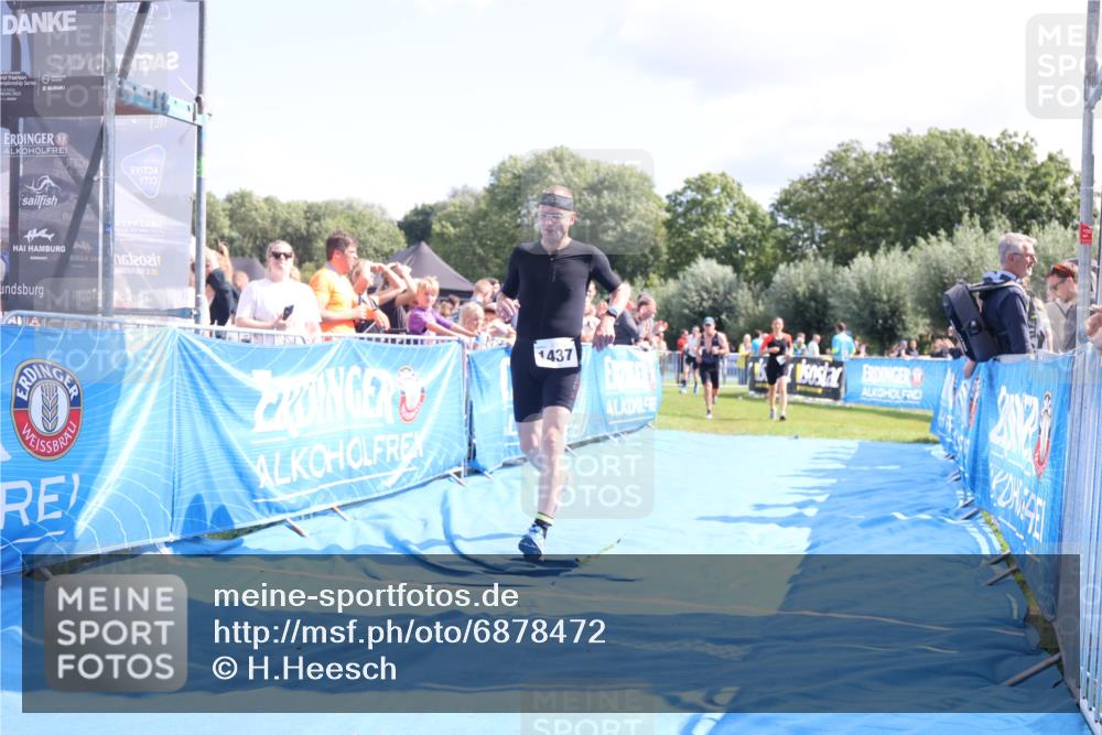 25.08.2024 - Elbe Triathlon Hamburg H.Heesch http://msf.ph/oto/6878472 25.08.2024 11:48:41 Ziel 307, 712, 1437, 1448, 1473, 1555 meine-sportfotos.de