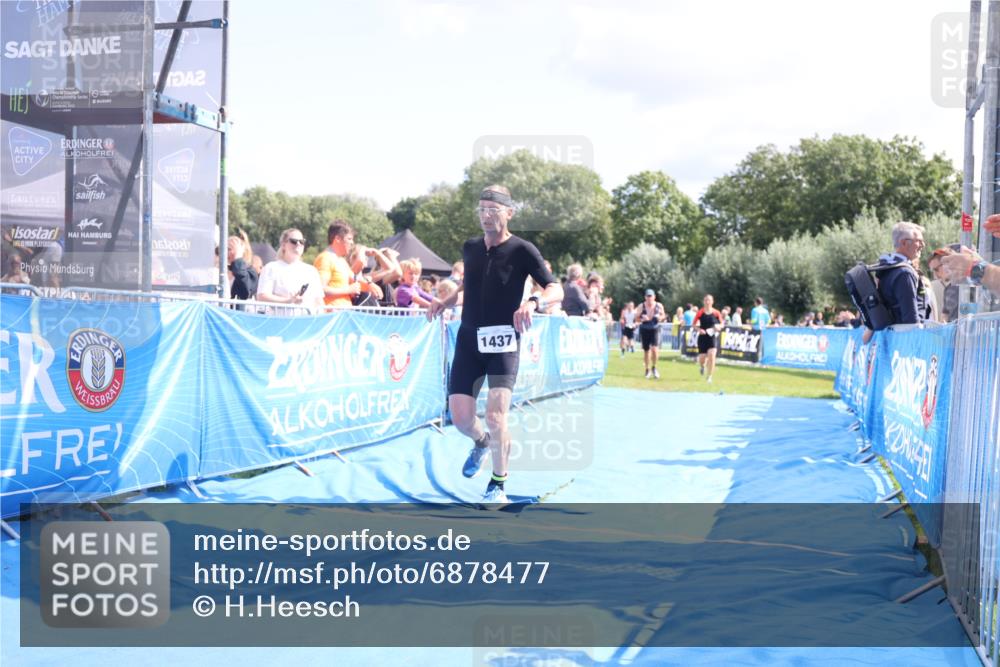 25.08.2024 - Elbe Triathlon Hamburg H.Heesch http://msf.ph/oto/6878477 25.08.2024 11:48:41 Ziel 307, 712, 1437, 1448, 1473, 1555 meine-sportfotos.de