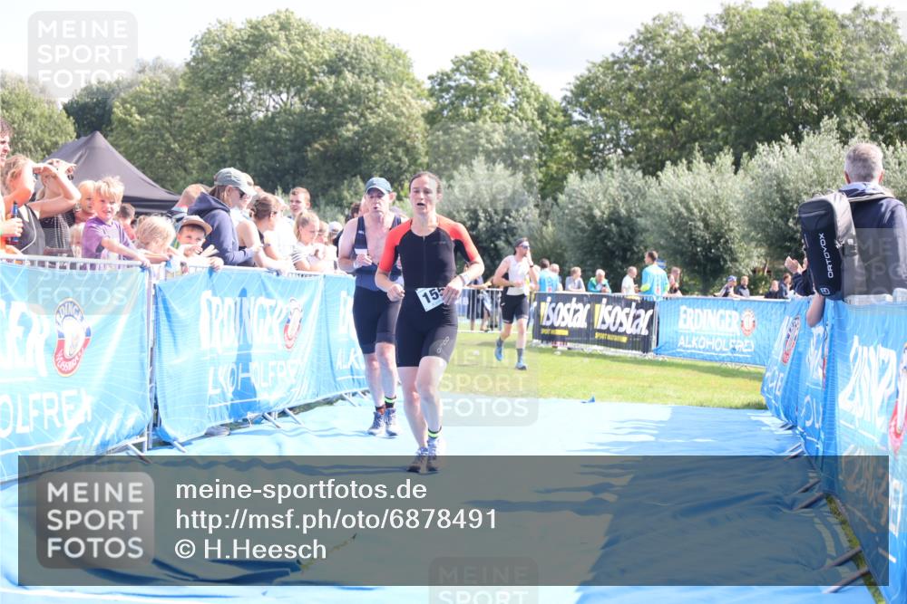 25.08.2024 - Elbe Triathlon Hamburg H.Heesch http://msf.ph/oto/6878491 25.08.2024 11:48:44 Ziel 307, 1437, 1448, 1555 meine-sportfotos.de