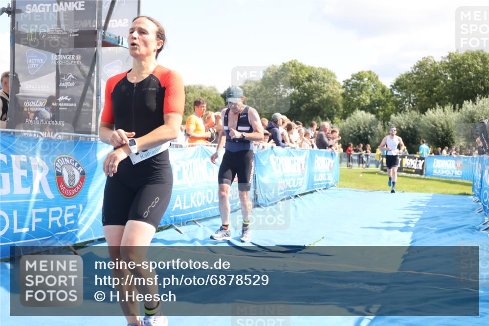 25.08.2024 - Elbe Triathlon Hamburg H.Heesch http://msf.ph/oto/6878529 25.08.2024 11:48:46 Ziel 307, 1437, 1448, 1555 meine-sportfotos.de