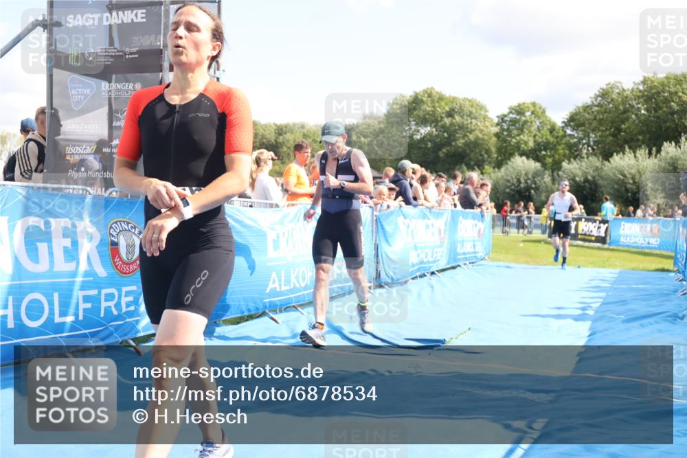 25.08.2024 - Elbe Triathlon Hamburg H.Heesch http://msf.ph/oto/6878534 25.08.2024 11:48:47 Ziel 307, 1437, 1448, 1555 meine-sportfotos.de
