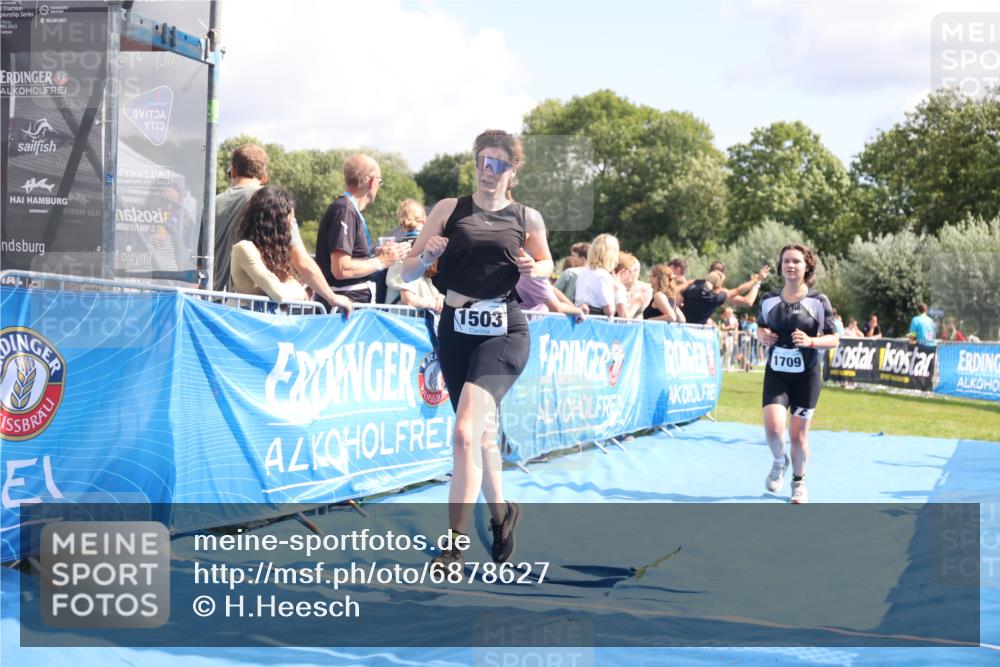 25.08.2024 - Elbe Triathlon Hamburg H.Heesch http://msf.ph/oto/6878627 25.08.2024 12:11:42 Ziel 405, 541, 1503, 1527, 1698, 1709 meine-sportfotos.de
