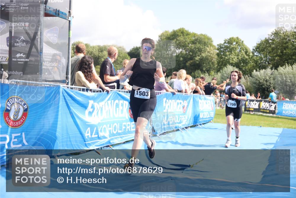 25.08.2024 - Elbe Triathlon Hamburg H.Heesch http://msf.ph/oto/6878629 25.08.2024 12:11:42 Ziel 405, 541, 1503, 1527, 1698, 1709 meine-sportfotos.de