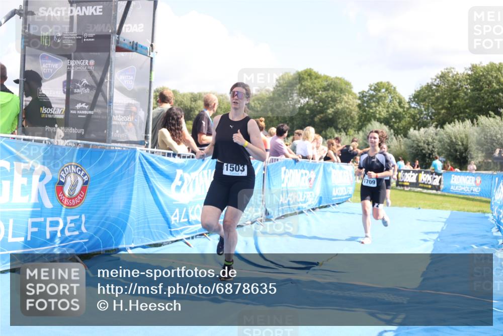 25.08.2024 - Elbe Triathlon Hamburg H.Heesch http://msf.ph/oto/6878635 25.08.2024 12:11:42 Ziel 405, 541, 1503, 1527, 1698, 1709 meine-sportfotos.de
