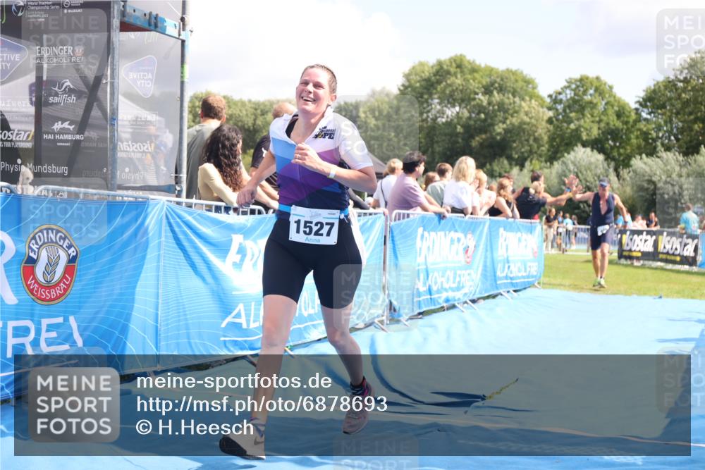 25.08.2024 - Elbe Triathlon Hamburg H.Heesch http://msf.ph/oto/6878693 25.08.2024 12:11:45 Ziel 405, 541, 1503, 1527, 1698, 1709 meine-sportfotos.de
