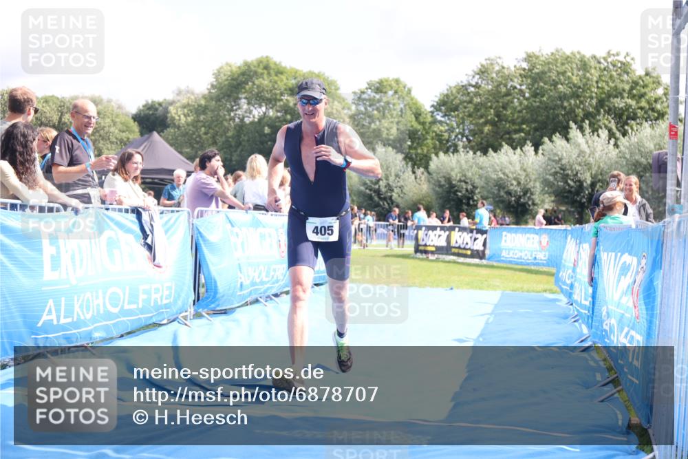 25.08.2024 - Elbe Triathlon Hamburg H.Heesch http://msf.ph/oto/6878707 25.08.2024 12:11:48 Ziel 405, 1503, 1527, 1709 meine-sportfotos.de