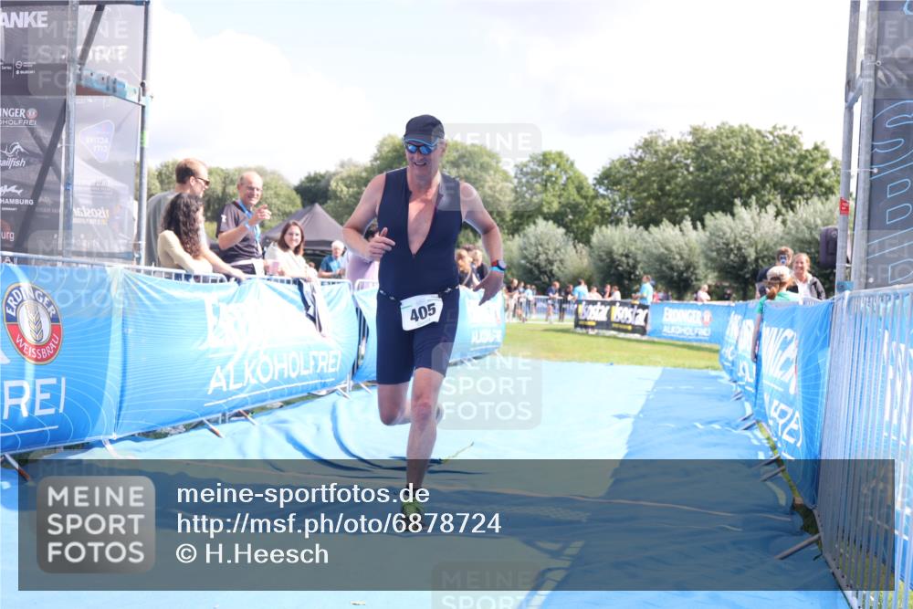 25.08.2024 - Elbe Triathlon Hamburg H.Heesch http://msf.ph/oto/6878724 25.08.2024 12:11:49 Ziel 405, 1503, 1527, 1709 meine-sportfotos.de
