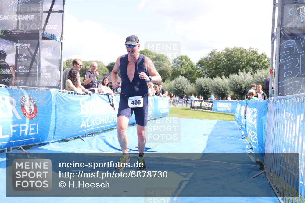 25.08.2024 - Elbe Triathlon Hamburg H.Heesch http://msf.ph/oto/6878730 25.08.2024 12:11:49 Ziel 405, 1503, 1527, 1709 meine-sportfotos.de