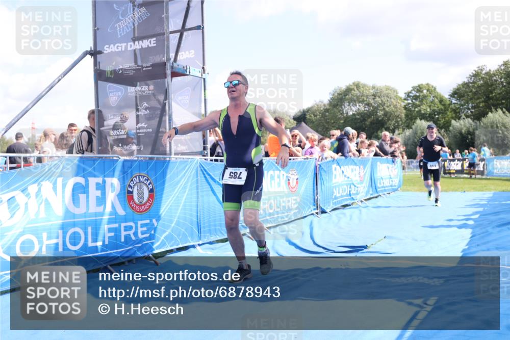 25.08.2024 - Elbe Triathlon Hamburg H.Heesch http://msf.ph/oto/6878943 25.08.2024 11:50:05 Ziel 411, 493, 509, 785, 1672 meine-sportfotos.de