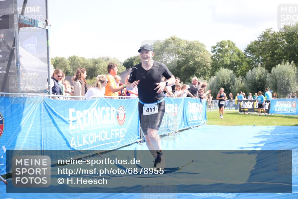 25.08.2024 - Elbe Triathlon Hamburg H.Heesch http://msf.ph/oto/6878955 25.08.2024 11:50:07 Ziel 411, 509, 785, 1672 meine-sportfotos.de