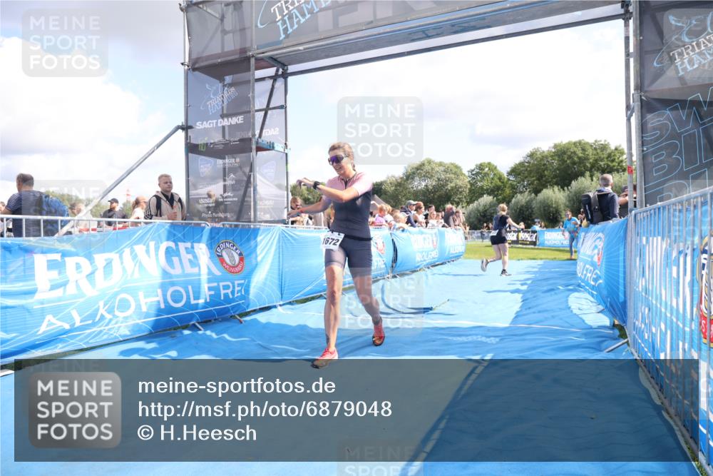 25.08.2024 - Elbe Triathlon Hamburg H.Heesch http://msf.ph/oto/6879048 25.08.2024 11:50:15 Ziel 509, 1672 meine-sportfotos.de
