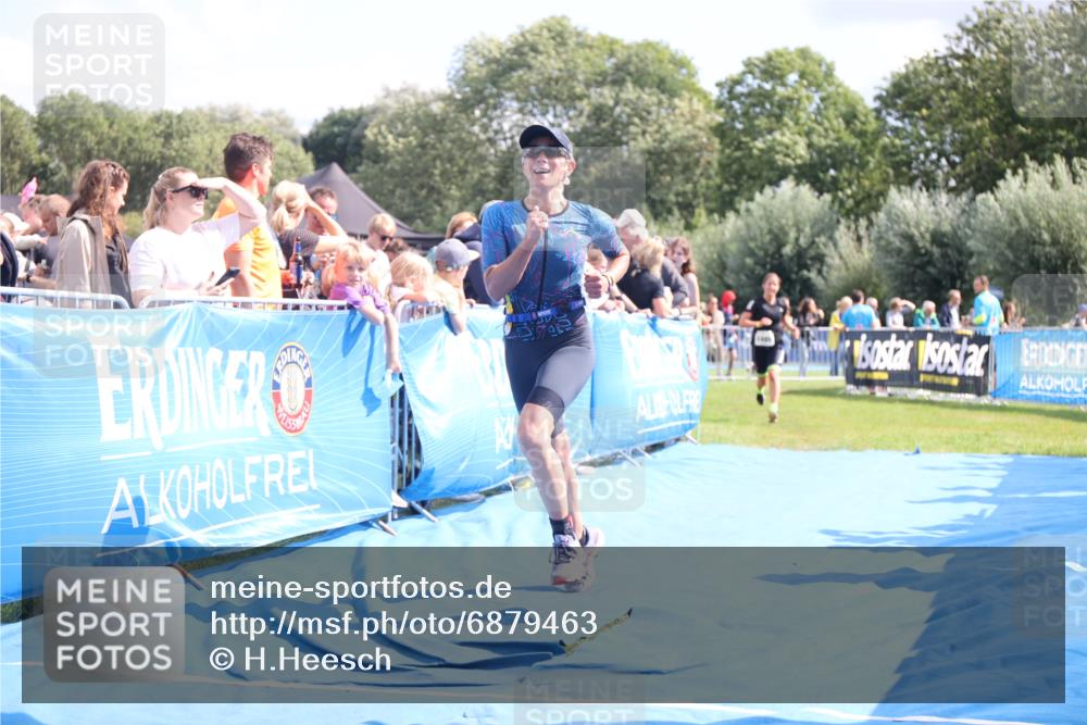 25.08.2024 - Elbe Triathlon Hamburg H.Heesch http://msf.ph/oto/6879463 25.08.2024 11:51:44 Ziel 1480, 1559 meine-sportfotos.de