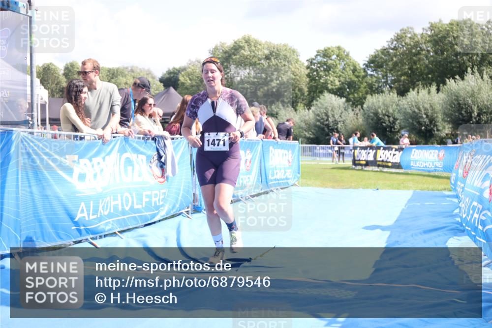 25.08.2024 - Elbe Triathlon Hamburg H.Heesch http://msf.ph/oto/6879546 25.08.2024 12:16:29 Ziel 1471, 1583, 1667 meine-sportfotos.de