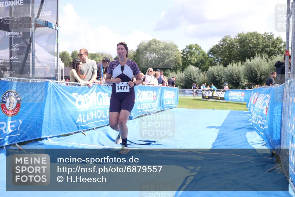 25.08.2024 - Elbe Triathlon Hamburg H.Heesch http://msf.ph/oto/6879557 25.08.2024 12:16:29 Ziel 1471, 1583, 1667 meine-sportfotos.de