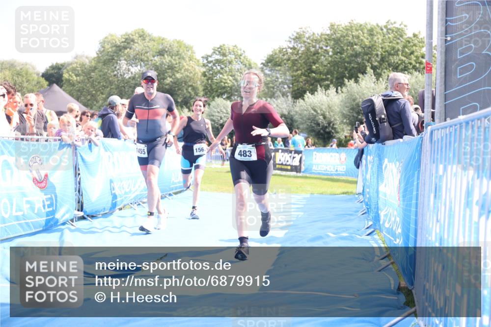 25.08.2024 - Elbe Triathlon Hamburg H.Heesch http://msf.ph/oto/6879915 25.08.2024 11:52:40 Ziel 483, 1455, 1558, 1562 meine-sportfotos.de