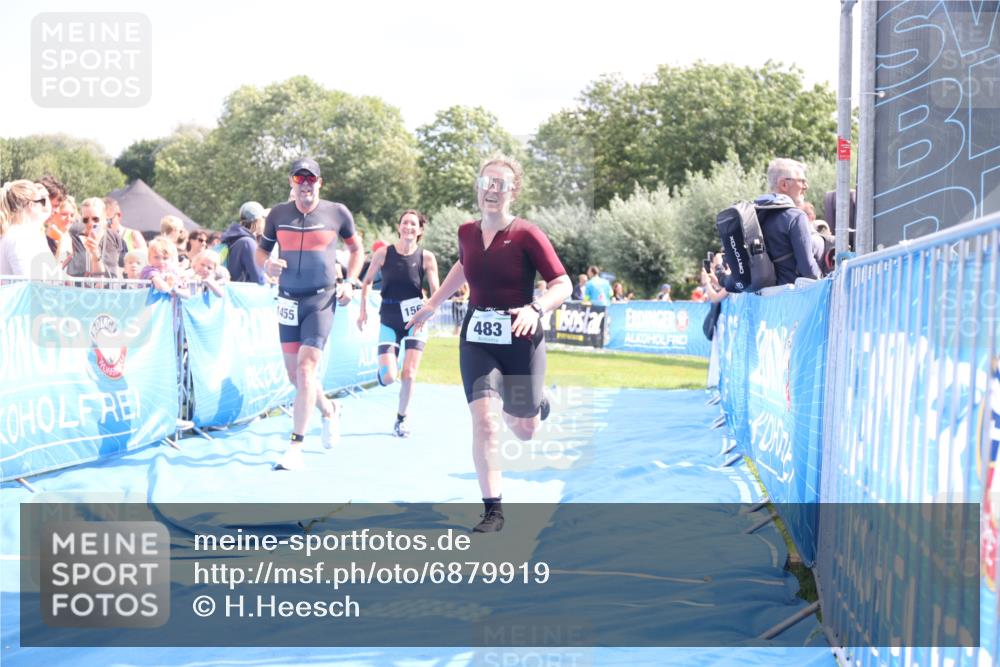 25.08.2024 - Elbe Triathlon Hamburg H.Heesch http://msf.ph/oto/6879919 25.08.2024 11:52:40 Ziel 483, 1455, 1558, 1562 meine-sportfotos.de