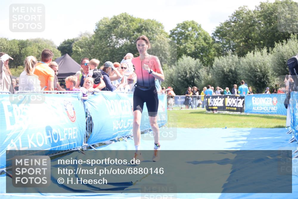 25.08.2024 - Elbe Triathlon Hamburg H.Heesch http://msf.ph/oto/6880146 25.08.2024 11:53:15 Ziel 579, 1519 meine-sportfotos.de