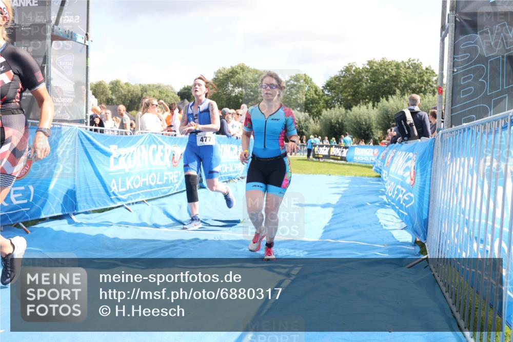 25.08.2024 - Elbe Triathlon Hamburg H.Heesch http://msf.ph/oto/6880317 25.08.2024 11:53:49 Ziel 475, 477, 1508, 1569 meine-sportfotos.de