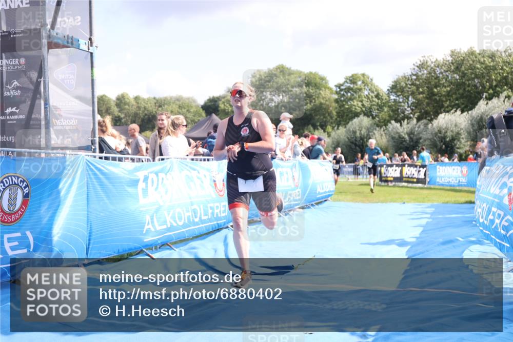 25.08.2024 - Elbe Triathlon Hamburg H.Heesch http://msf.ph/oto/6880402 25.08.2024 11:54:12 Ziel 151, 1408, 1432, 1474 meine-sportfotos.de