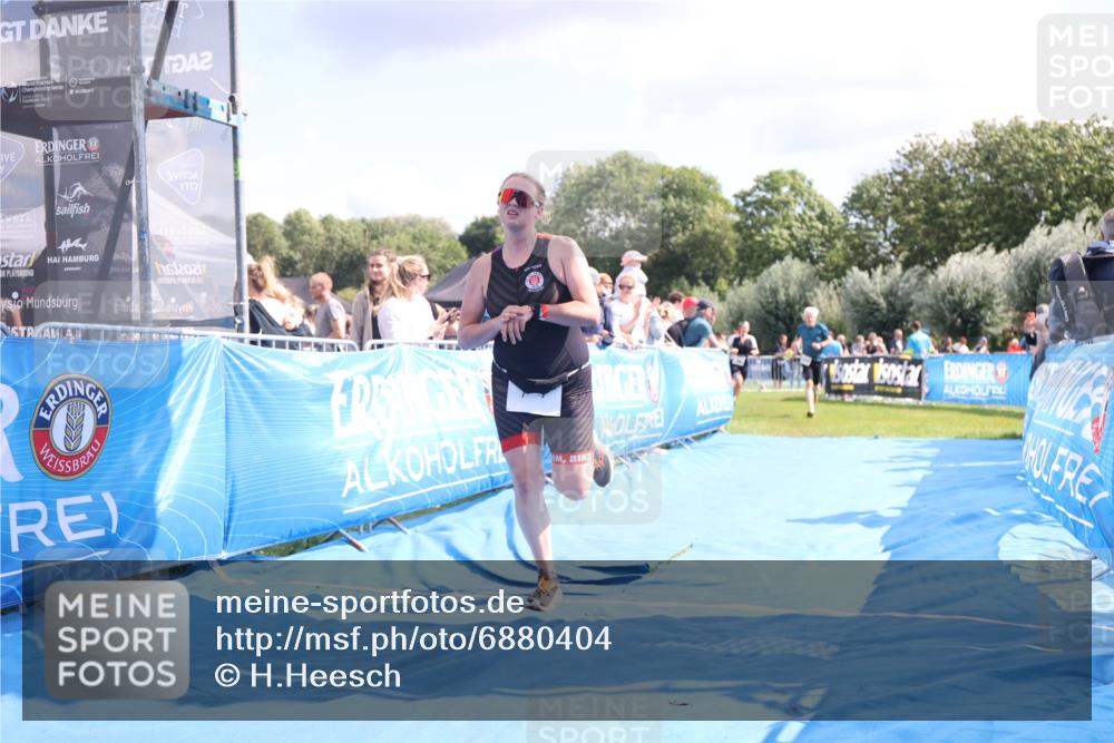 25.08.2024 - Elbe Triathlon Hamburg H.Heesch http://msf.ph/oto/6880404 25.08.2024 11:54:12 Ziel 151, 1408, 1432, 1474 meine-sportfotos.de