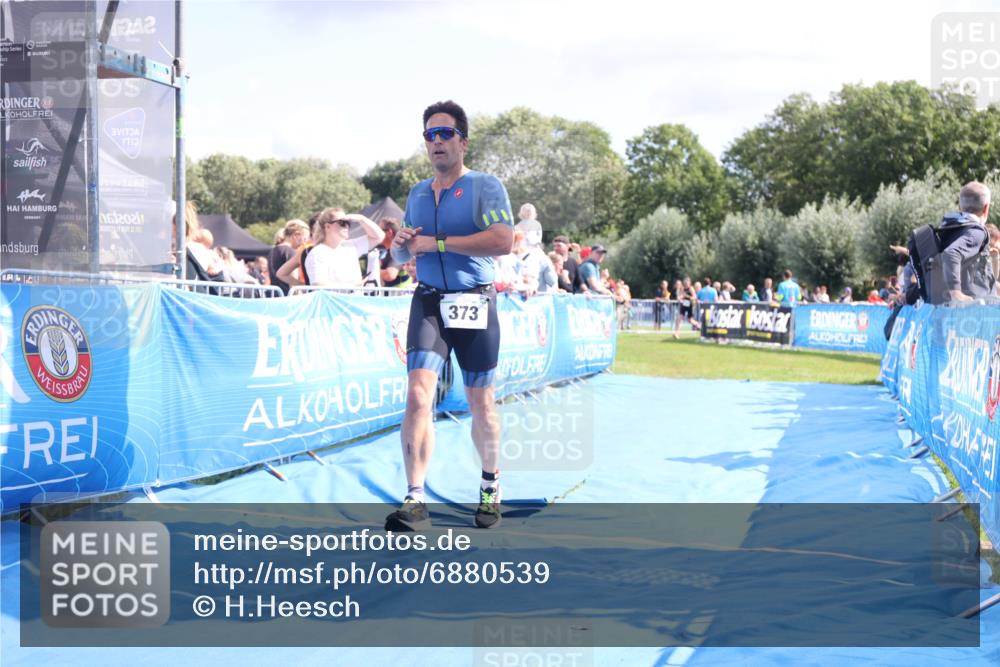 25.08.2024 - Elbe Triathlon Hamburg H.Heesch http://msf.ph/oto/6880539 25.08.2024 11:54:36 Ziel 373, 514, 1464 meine-sportfotos.de