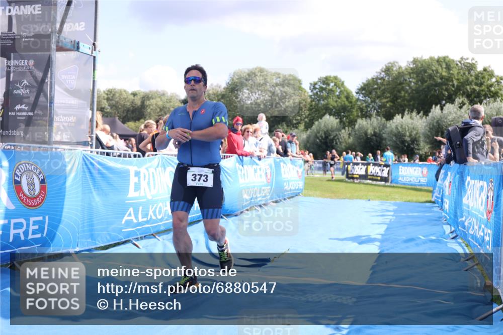 25.08.2024 - Elbe Triathlon Hamburg H.Heesch http://msf.ph/oto/6880547 25.08.2024 11:54:36 Ziel 373, 514, 1464 meine-sportfotos.de