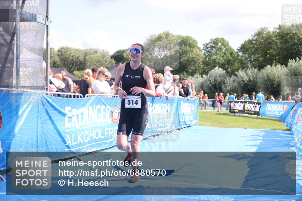 25.08.2024 - Elbe Triathlon Hamburg H.Heesch http://msf.ph/oto/6880570 25.08.2024 11:54:44 Ziel 514 meine-sportfotos.de