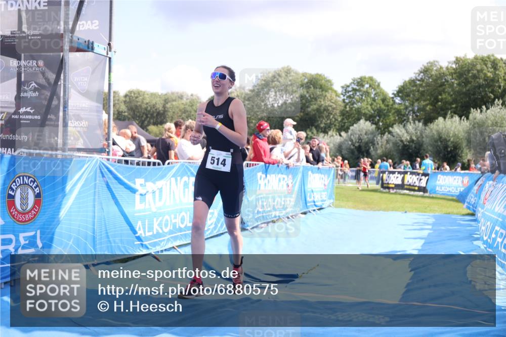 25.08.2024 - Elbe Triathlon Hamburg H.Heesch http://msf.ph/oto/6880575 25.08.2024 11:54:44 Ziel 514 meine-sportfotos.de
