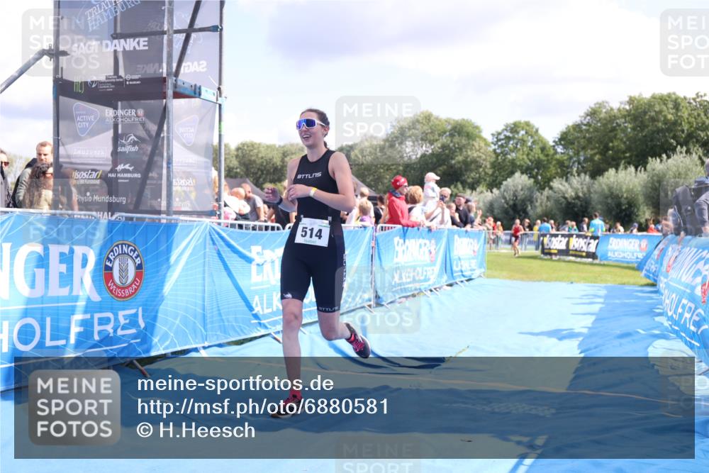 25.08.2024 - Elbe Triathlon Hamburg H.Heesch http://msf.ph/oto/6880581 25.08.2024 11:54:45 Ziel 514 meine-sportfotos.de