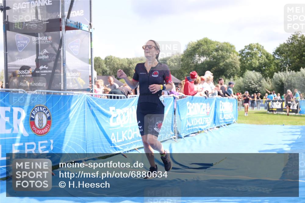 25.08.2024 - Elbe Triathlon Hamburg H.Heesch http://msf.ph/oto/6880634 25.08.2024 11:55:06 Ziel 1529, 1702 meine-sportfotos.de