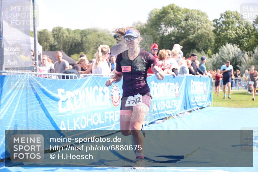 25.08.2024 - Elbe Triathlon Hamburg H.Heesch http://msf.ph/oto/6880675 25.08.2024 11:55:12 Ziel 540, 675, 1529, 1537, 1630, 1702 meine-sportfotos.de