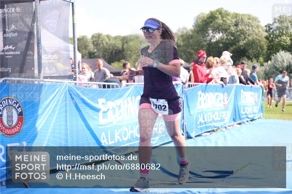 25.08.2024 - Elbe Triathlon Hamburg H.Heesch http://msf.ph/oto/6880682 25.08.2024 11:55:12 Ziel 540, 675, 1529, 1537, 1630, 1702 meine-sportfotos.de