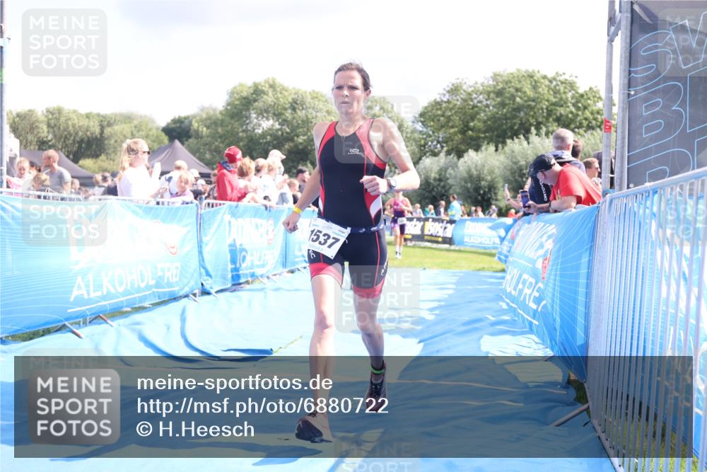 25.08.2024 - Elbe Triathlon Hamburg H.Heesch http://msf.ph/oto/6880722 25.08.2024 11:55:16 Ziel 540, 675, 1537, 1630, 1643, 1702 meine-sportfotos.de