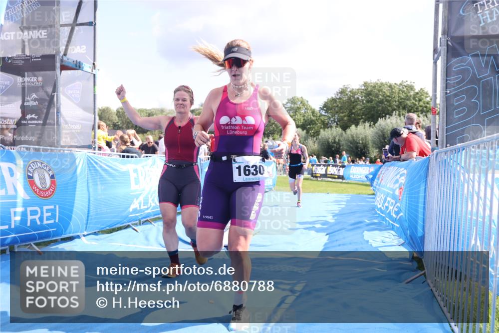 25.08.2024 - Elbe Triathlon Hamburg H.Heesch http://msf.ph/oto/6880788 25.08.2024 11:55:21 Ziel 540, 675, 1537, 1630, 1643, 1692 meine-sportfotos.de