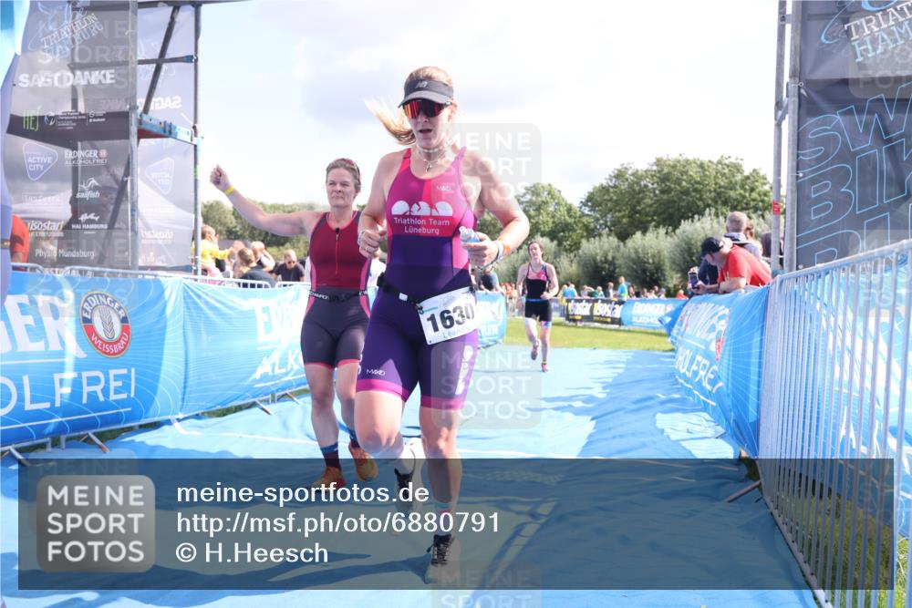 25.08.2024 - Elbe Triathlon Hamburg H.Heesch http://msf.ph/oto/6880791 25.08.2024 11:55:21 Ziel 540, 675, 1537, 1630, 1643, 1692 meine-sportfotos.de