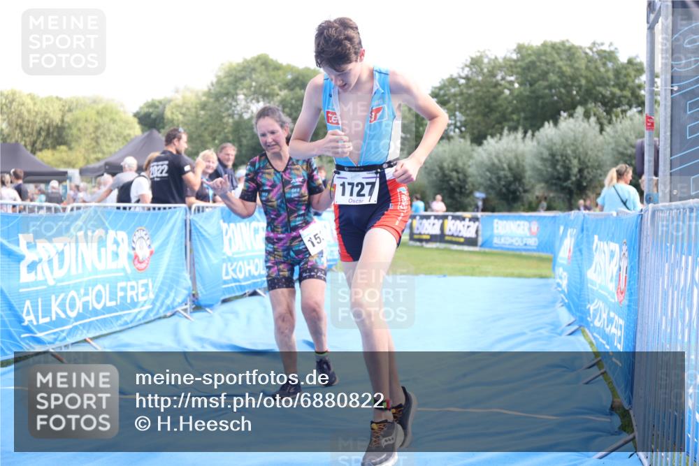 25.08.2024 - Elbe Triathlon Hamburg H.Heesch http://msf.ph/oto/6880822 25.08.2024 12:27:26 Ziel 1531, 1655, 1676, 1727 meine-sportfotos.de