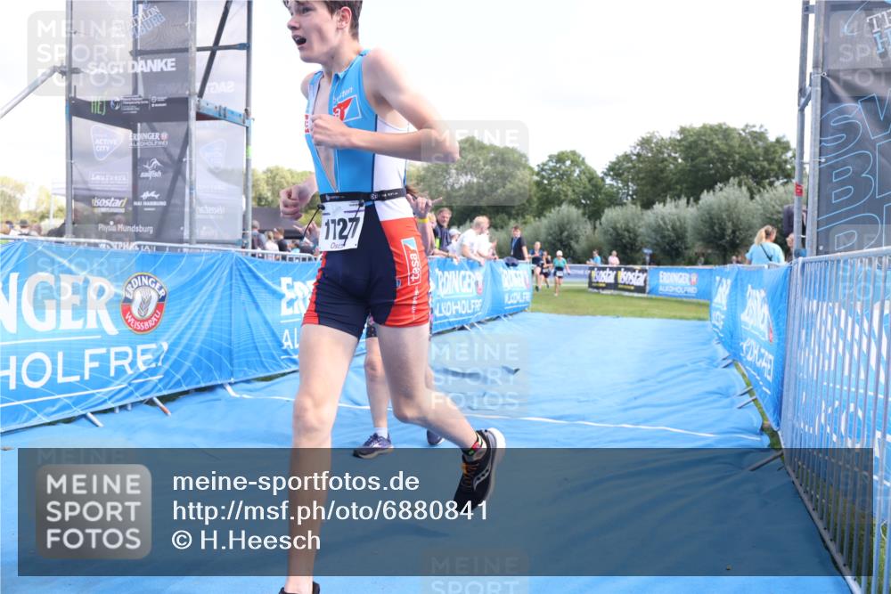 25.08.2024 - Elbe Triathlon Hamburg H.Heesch http://msf.ph/oto/6880841 25.08.2024 12:27:26 Ziel 1531, 1655, 1676, 1727 meine-sportfotos.de