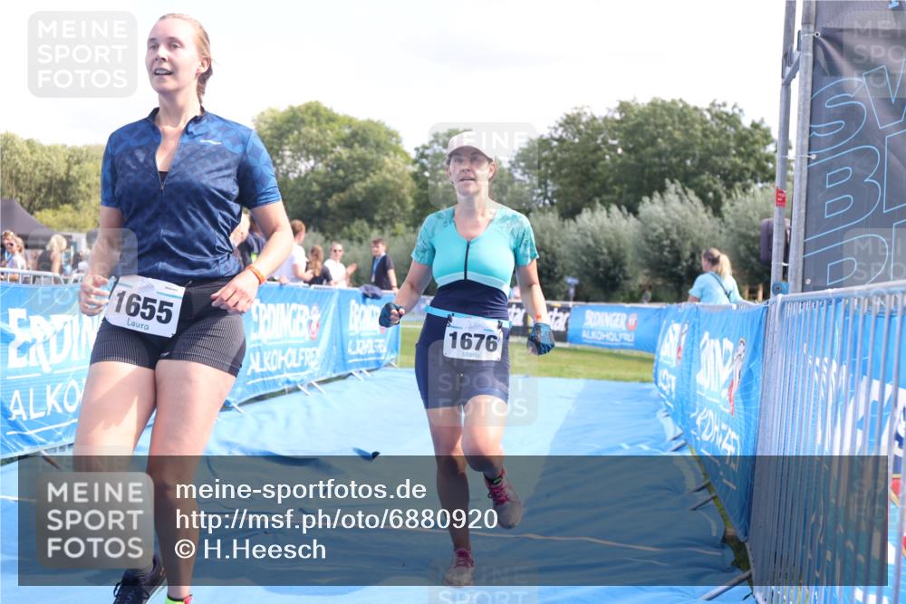 25.08.2024 - Elbe Triathlon Hamburg H.Heesch http://msf.ph/oto/6880920 25.08.2024 12:27:32 Ziel 1531, 1534, 1655, 1676, 1727 meine-sportfotos.de