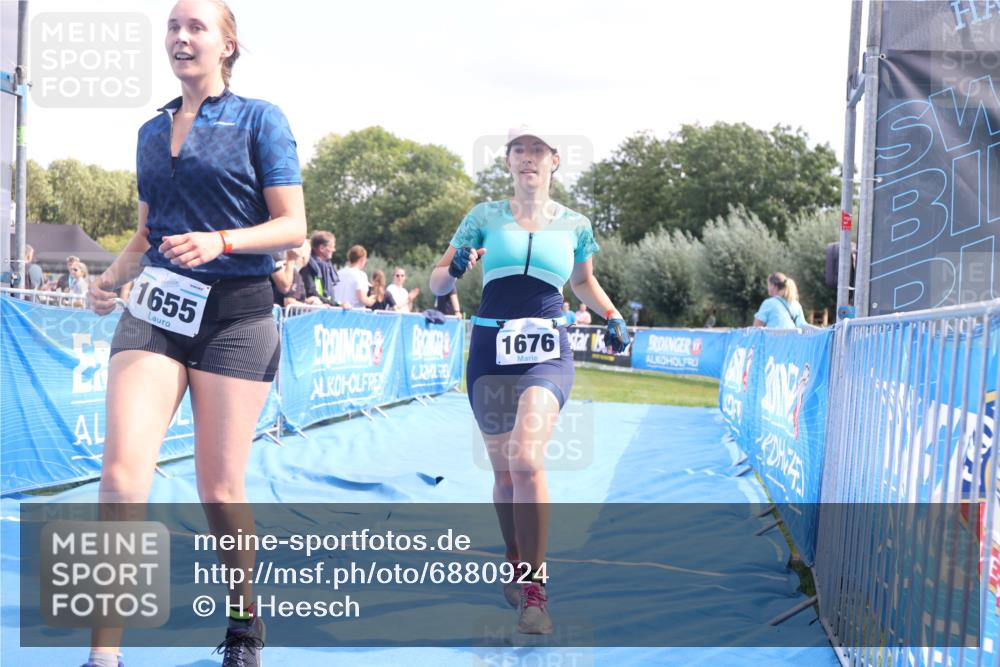25.08.2024 - Elbe Triathlon Hamburg H.Heesch http://msf.ph/oto/6880924 25.08.2024 12:27:32 Ziel 1531, 1534, 1655, 1676, 1727 meine-sportfotos.de