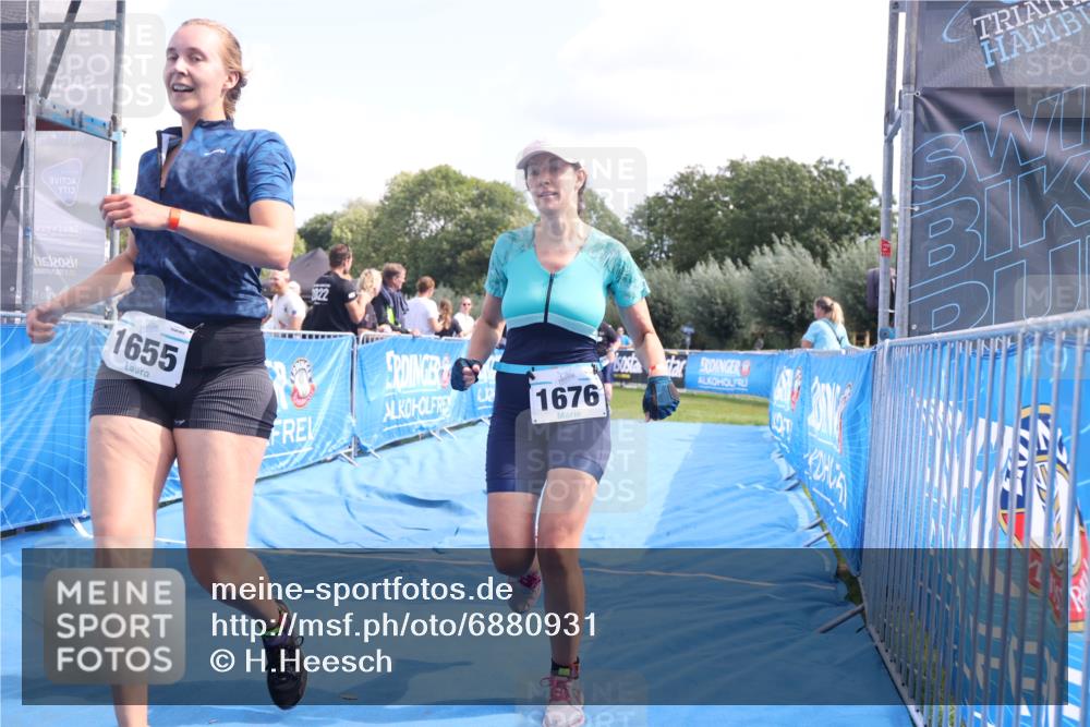 25.08.2024 - Elbe Triathlon Hamburg H.Heesch http://msf.ph/oto/6880931 25.08.2024 12:27:32 Ziel 1531, 1534, 1655, 1676, 1727 meine-sportfotos.de