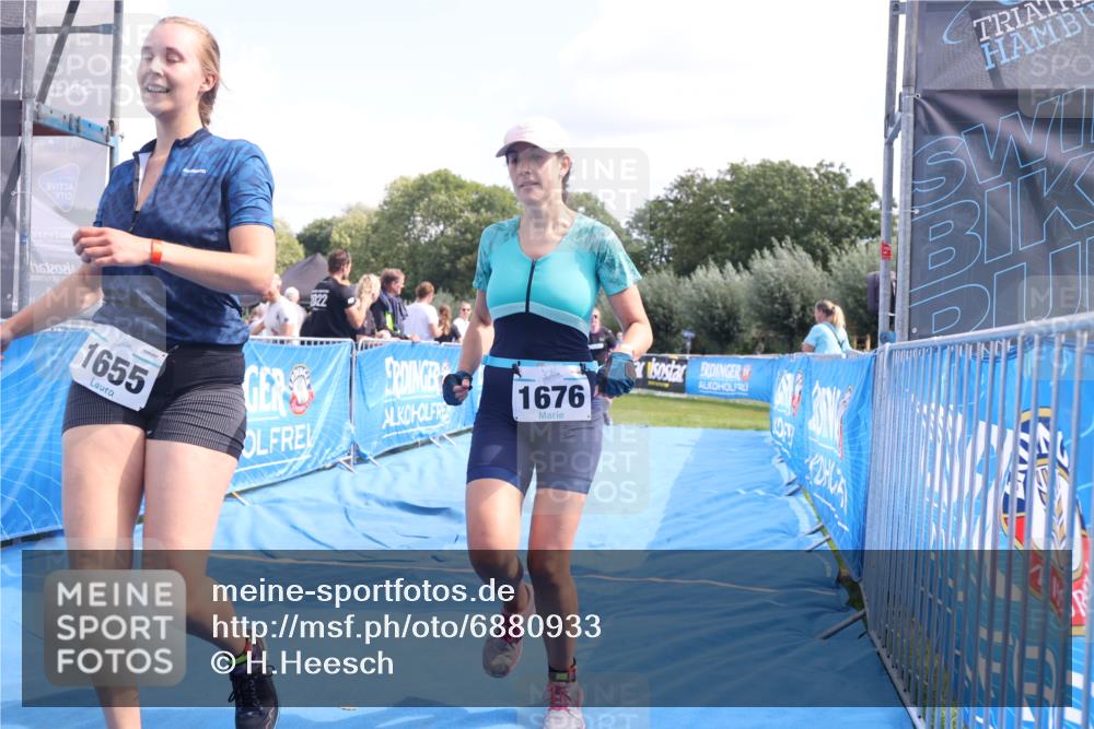25.08.2024 - Elbe Triathlon Hamburg H.Heesch http://msf.ph/oto/6880933 25.08.2024 12:27:32 Ziel 1531, 1534, 1655, 1676, 1727 meine-sportfotos.de