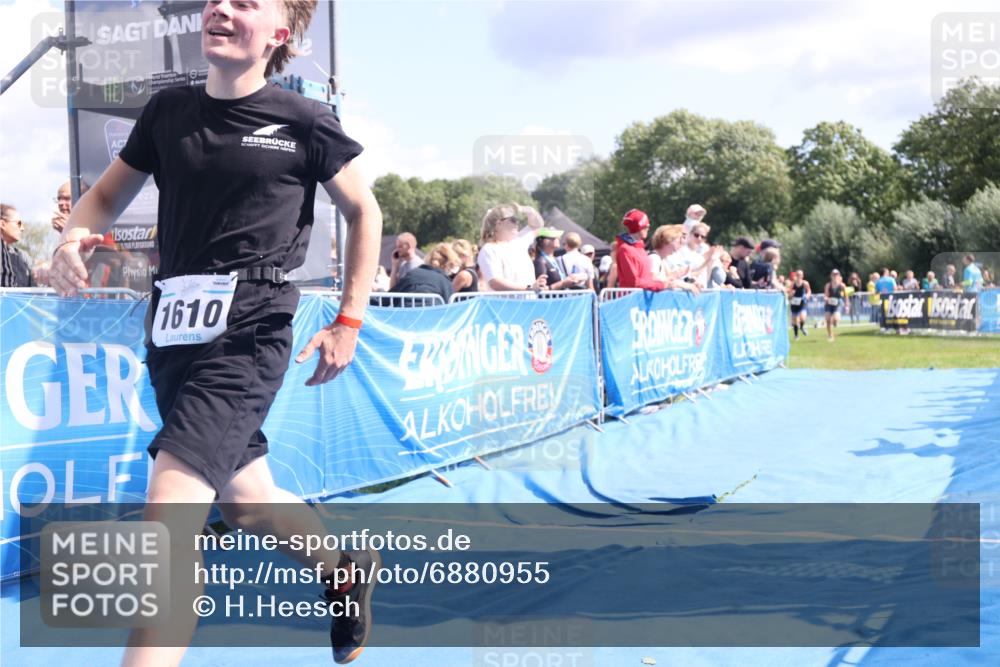 25.08.2024 - Elbe Triathlon Hamburg H.Heesch http://msf.ph/oto/6880955 25.08.2024 11:55:40 Ziel 472, 515, 791, 1610 meine-sportfotos.de
