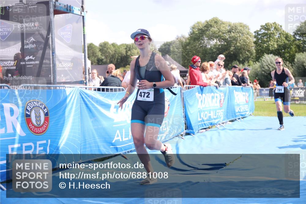 25.08.2024 - Elbe Triathlon Hamburg H.Heesch http://msf.ph/oto/6881008 25.08.2024 11:55:45 Ziel 472, 791, 1610 meine-sportfotos.de
