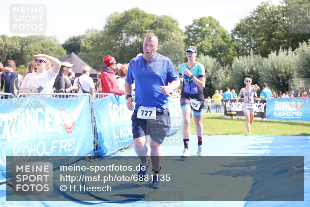 25.08.2024 - Elbe Triathlon Hamburg H.Heesch http://msf.ph/oto/6881135 25.08.2024 11:56:07 Ziel 457, 525, 690, 777, 1515 meine-sportfotos.de