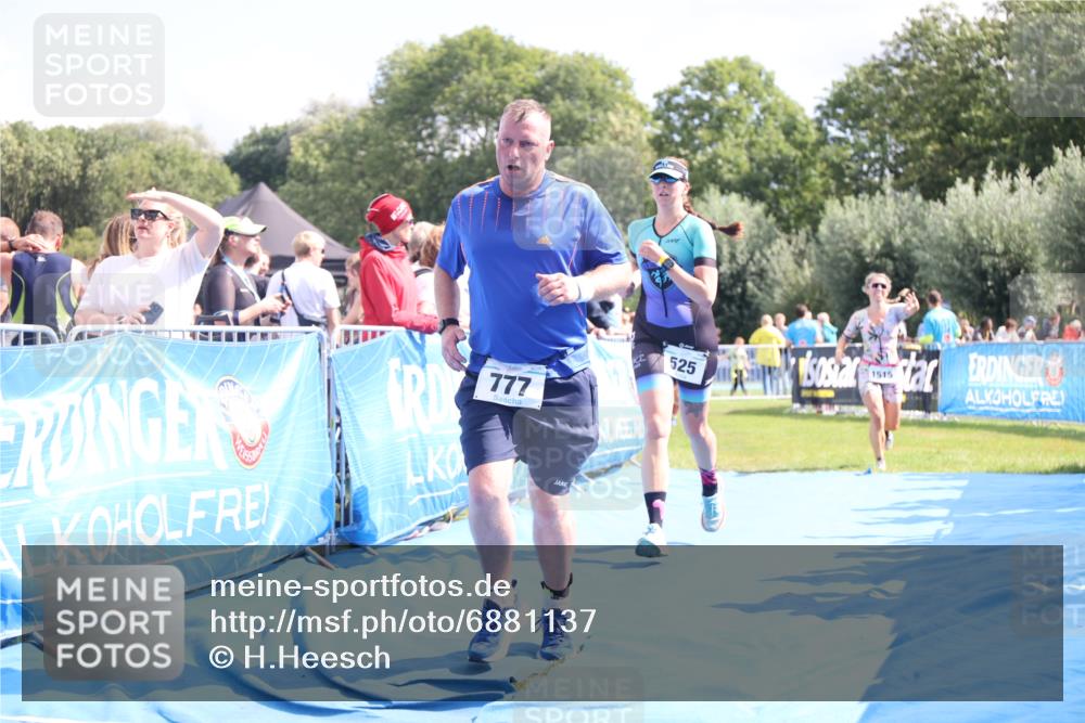 25.08.2024 - Elbe Triathlon Hamburg H.Heesch http://msf.ph/oto/6881137 25.08.2024 11:56:07 Ziel 457, 525, 690, 777, 1515 meine-sportfotos.de