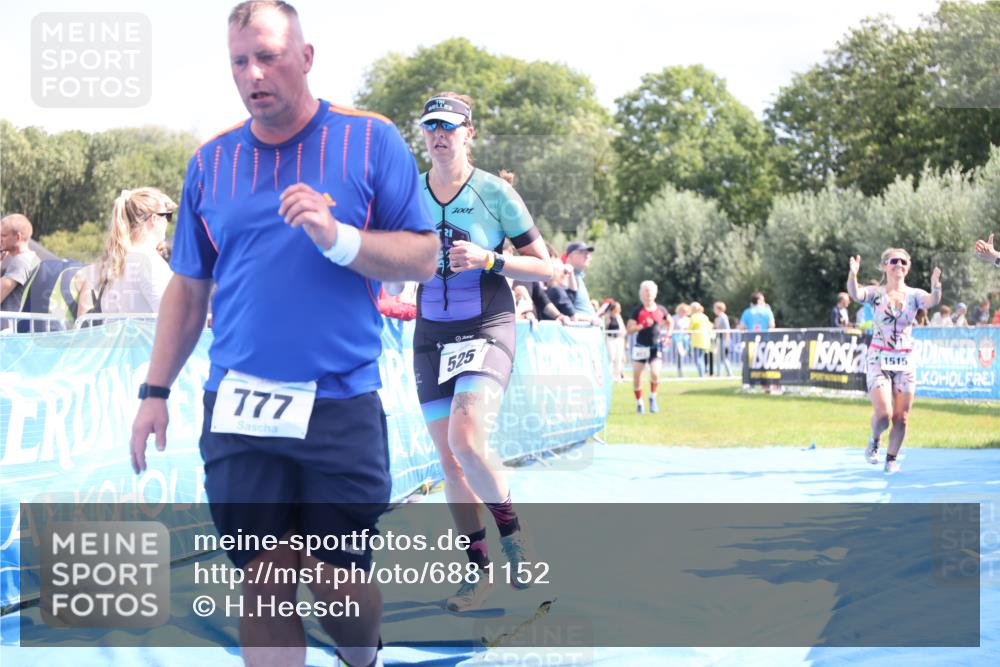 25.08.2024 - Elbe Triathlon Hamburg H.Heesch http://msf.ph/oto/6881152 25.08.2024 11:56:08 Ziel 457, 525, 690, 777, 1515 meine-sportfotos.de
